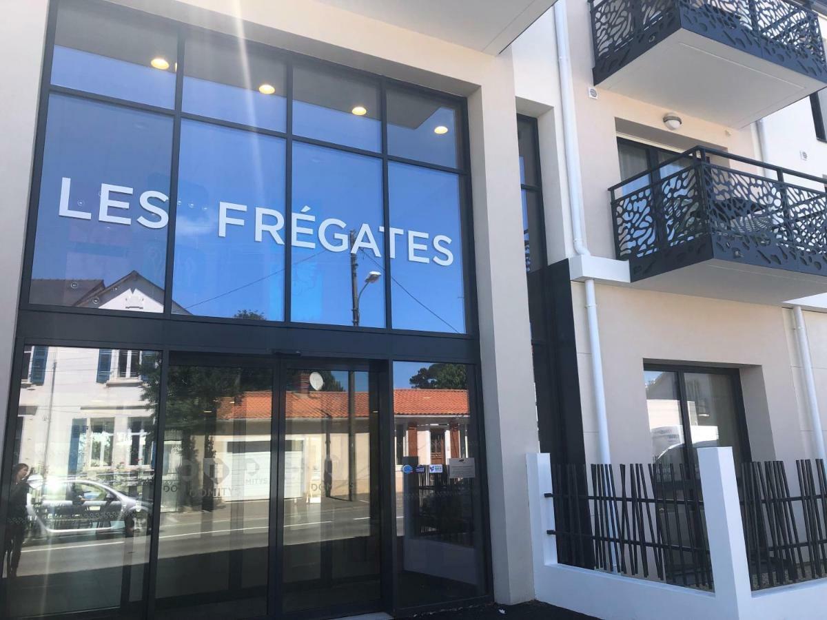 Domitys Les Fregates Aparthotel Les Sables-dʼOlonne Buitenkant foto